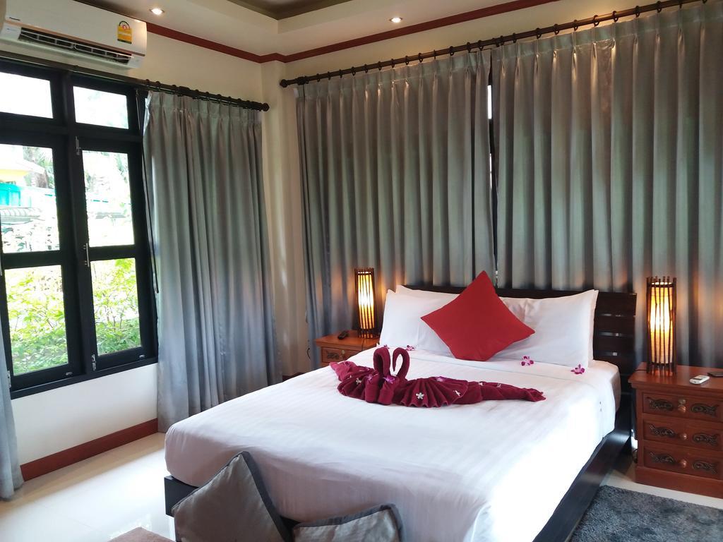Bang Kao Bungalow *